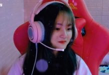 Streamer Alice cảm động bật khóc trước món quà bất ngờ từ Team Heavy