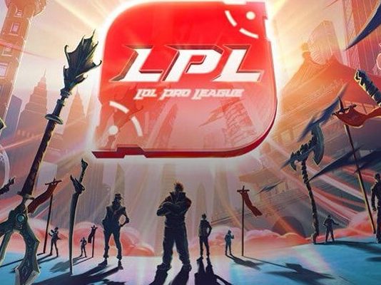 Top 4 Carry “Gank cả team” của LPL tại CKTG năm nay