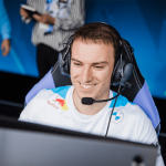 Perkz và Alphari “biến lớn” trên thị trường chuyển nhượng