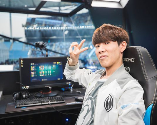 TheShy sắp trở thành đồng đội của SofM tại mái nhà weibo